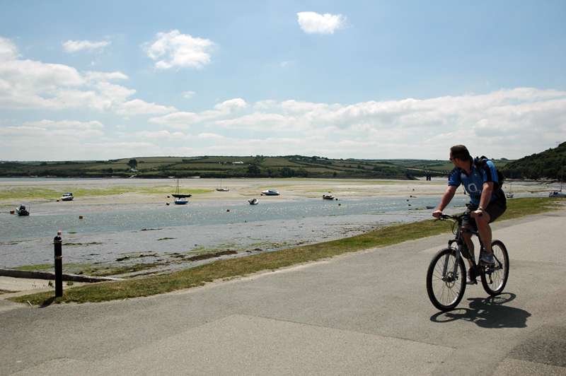 Cycle the Camel Trail