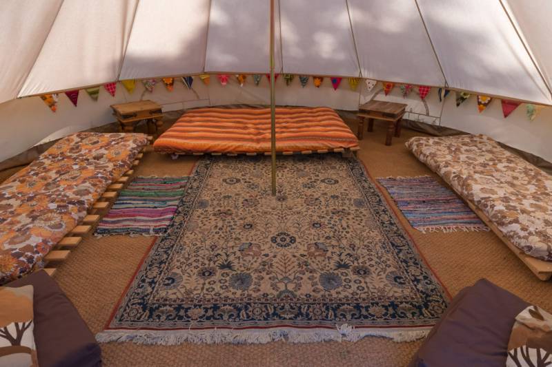 Bell Tent 3 field pitched MAPLE with porch