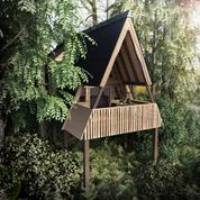 'Flint' the woodland den