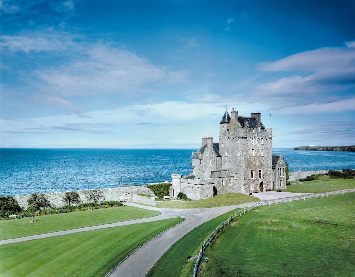 Hotels in Highlands holidays at Cool Places