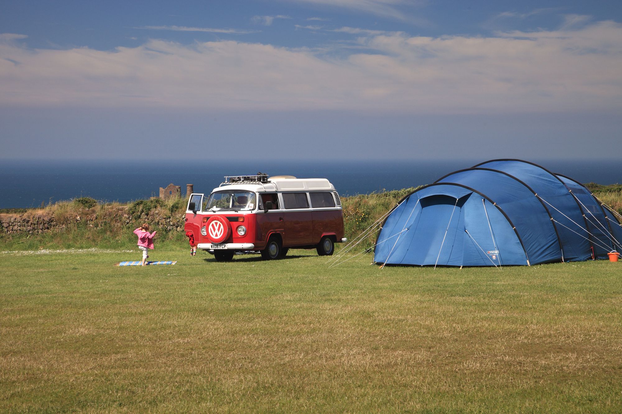 Best Campervan Campsites in Cornwall – Independent Campsites Where Campervans Are Permitted