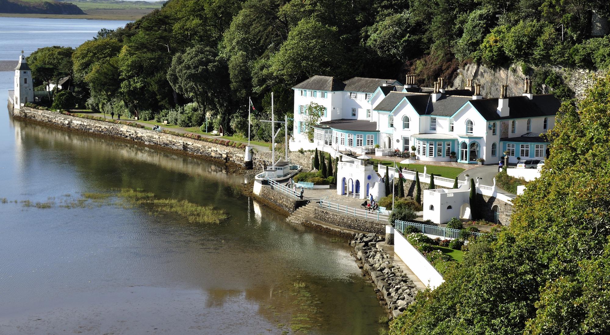 Portmeirion Camping | Campsites in Portmeirion, West Wales