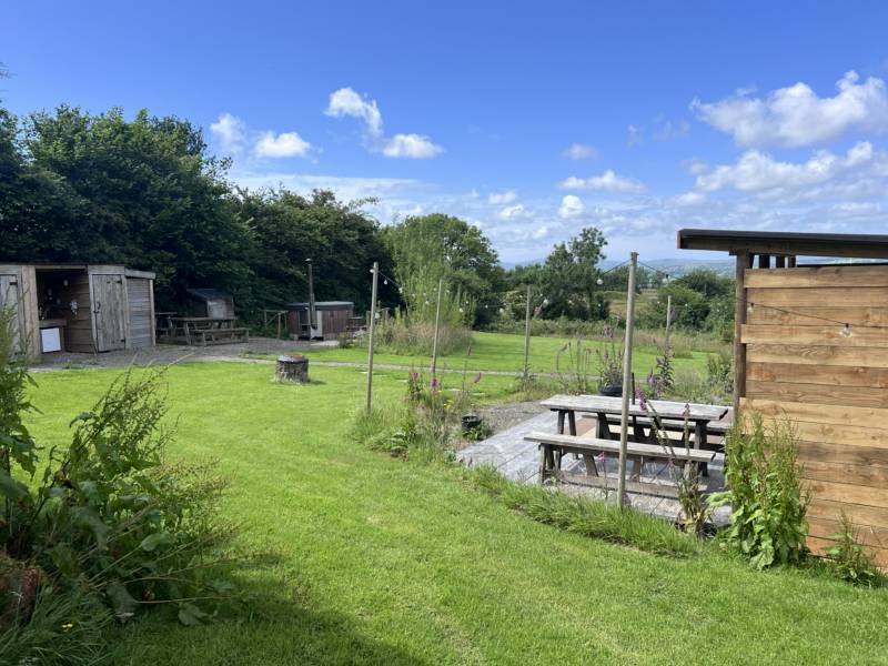 Cowpots Wild Spa Camping