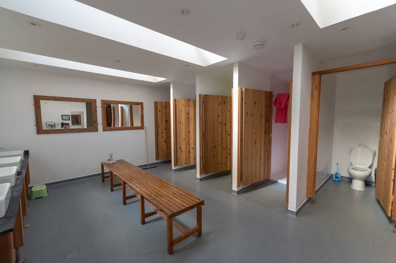 Bell Tent 3 field pitched MAPLE with porch