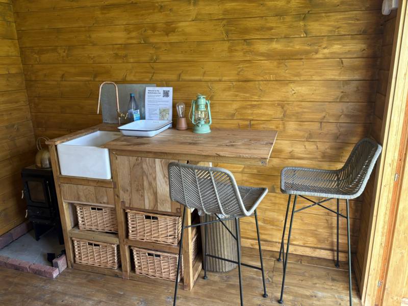 The Basketmakers Hut