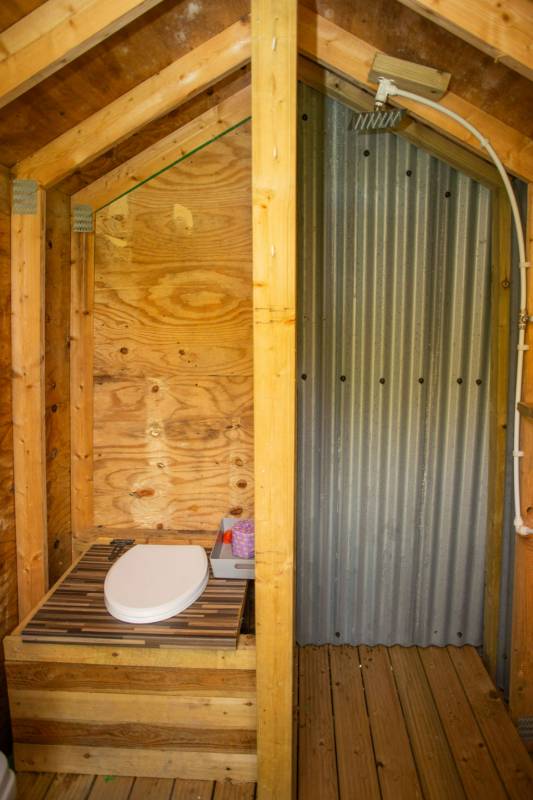 Frisky - Ensuite Campervan or Tent Pitch
