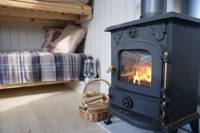 Shepherds hut set amid Wales' dramatic Black Mountains