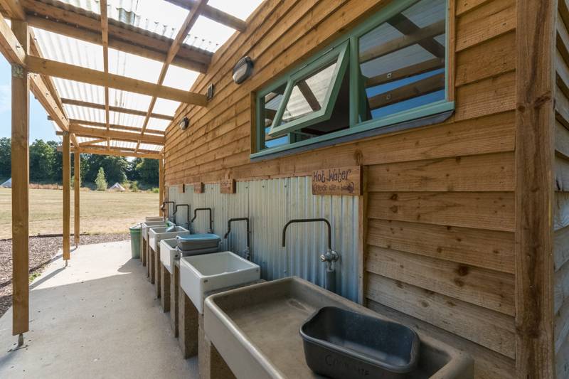 Billywitch Mezzanine Cabin 3 *new for 2024*