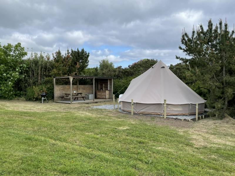 Wild Field Bell Tent No.1 with EHU