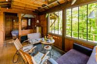 Cabin with Jaccuzzi