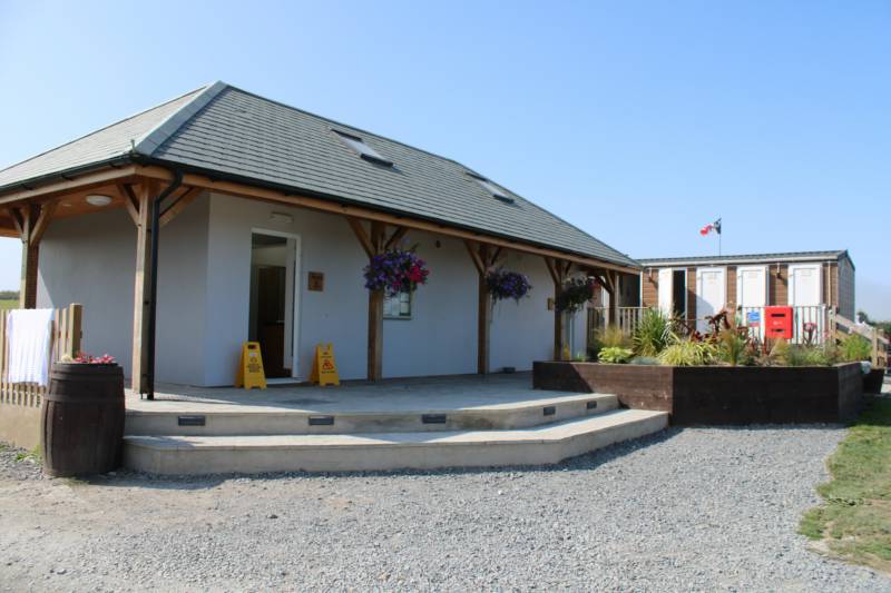 Pre-pitched Bell Tent No.4