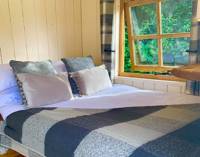 Shepherd's Hut 10 minutes' from the Jurassic Coast