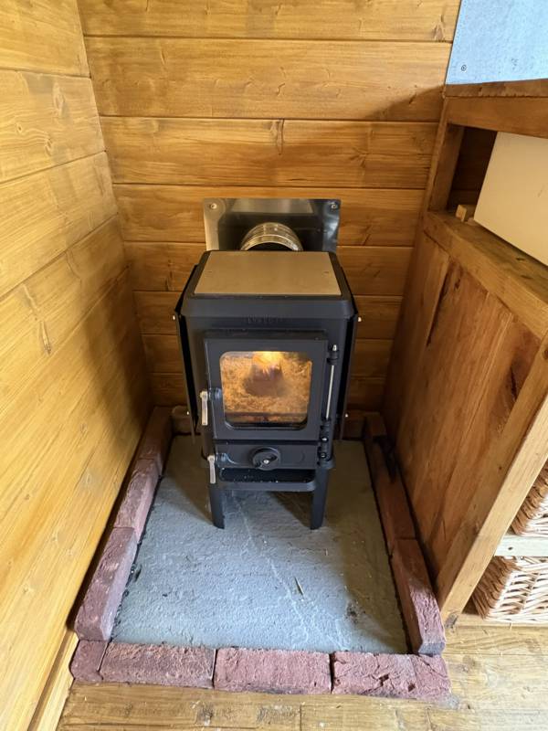 The Basketmakers Hut