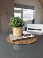 Poppy (Sleeps 4)