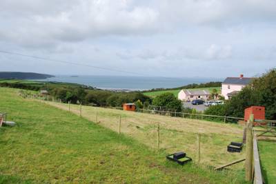 Bower Farm Bower Farm, Little Haven, Pembrokeshire SA62 3TY
