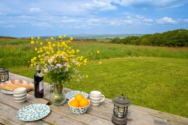 Cherry - Ensuite Cosy Cabin Sleeps 4