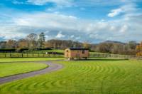 Monkwood Shepherds Hut