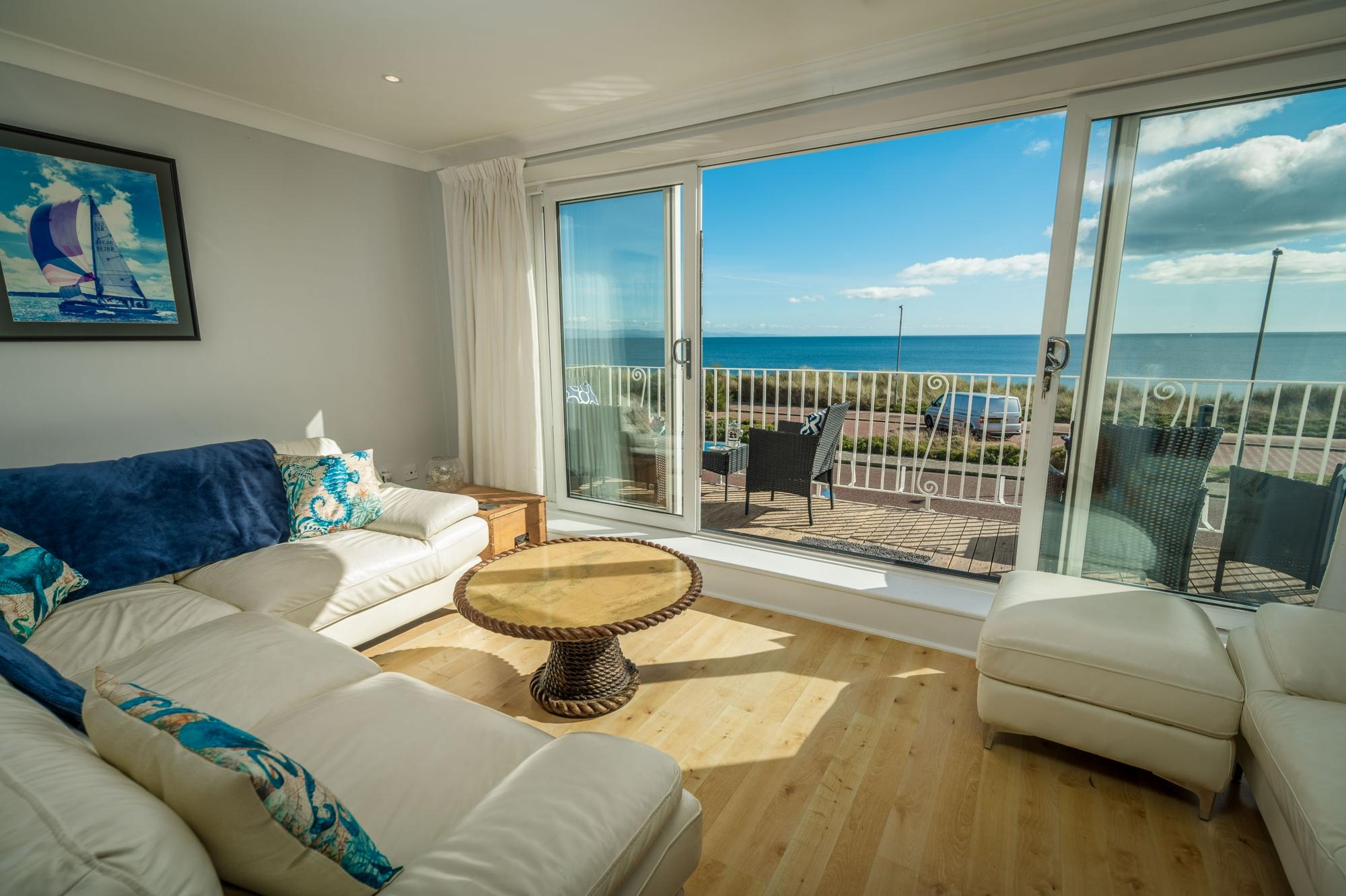 Self-Catering in Pwllheli holidays at Cool Places
