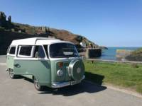 Willow – Volkswagen T2 Kombi 2010