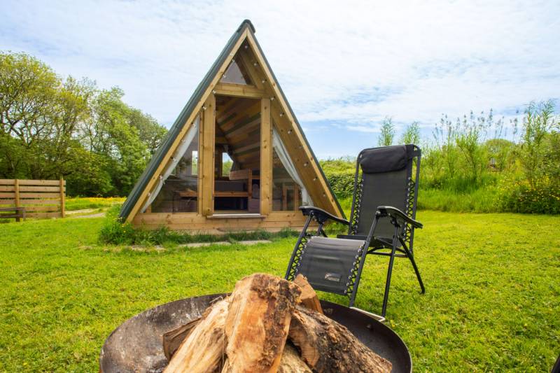 Cherry - Ensuite Cosy Cabin Sleeps 4