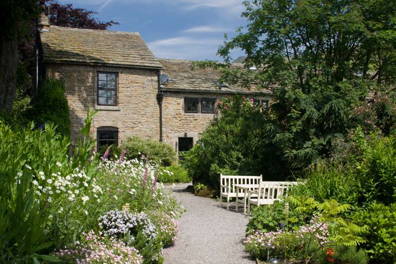 Hotels Cottages B Bs Glamping In Derbyshire The Peak