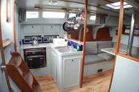 Cwch Tir Bach/ Small Land Boat