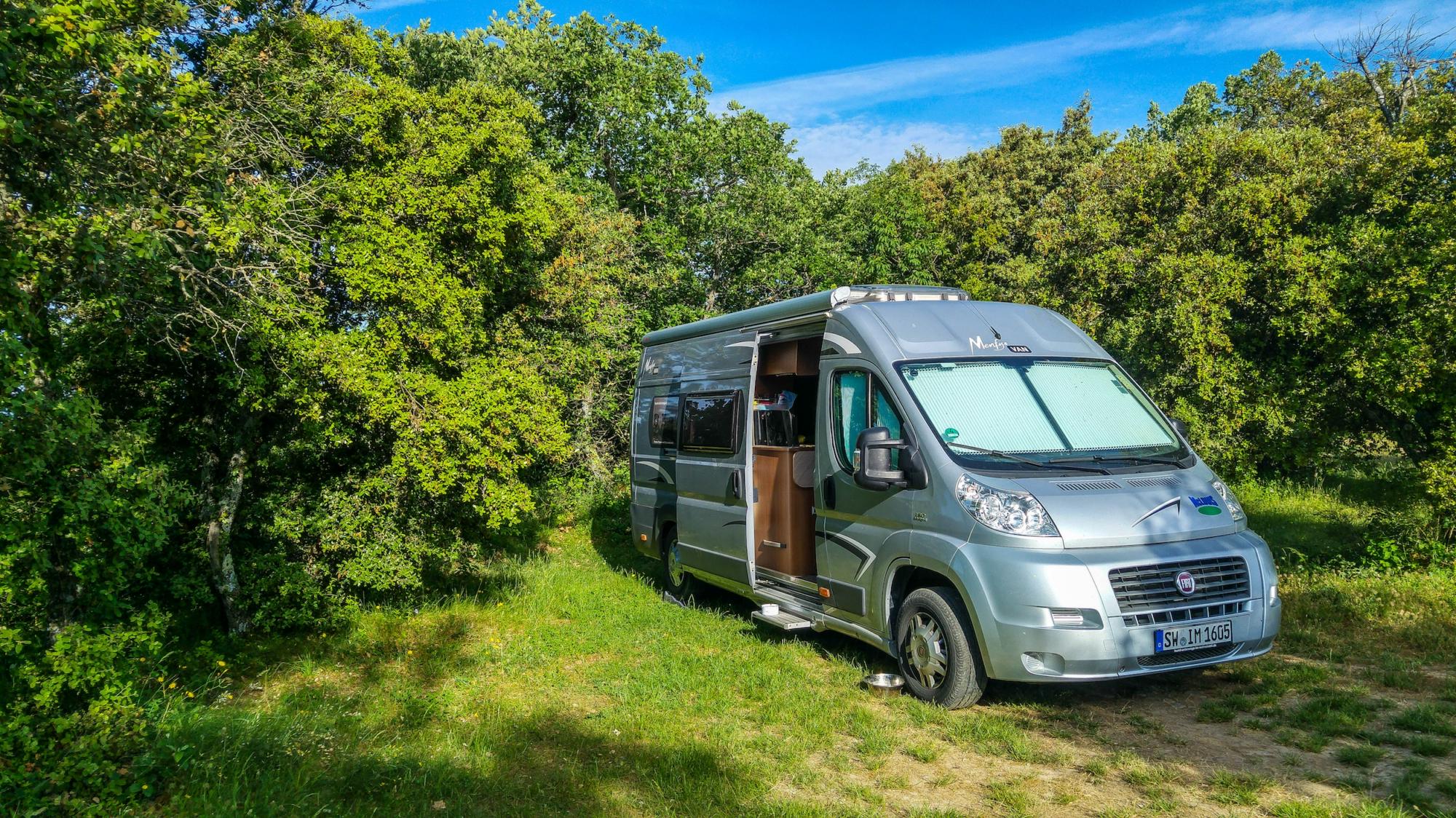 Campervan Hire Near Me – Find Motorhome Hire and Campervan Rental Nearby