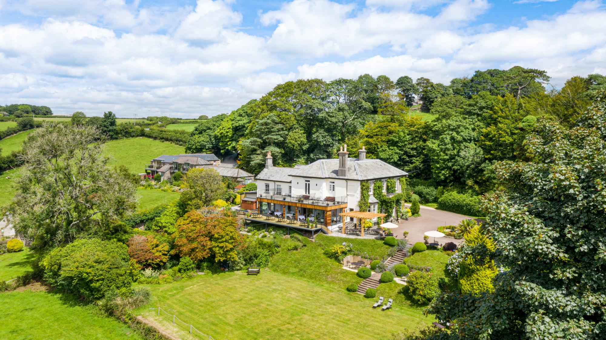 Hotels in Tavistock holidays at Cool Places