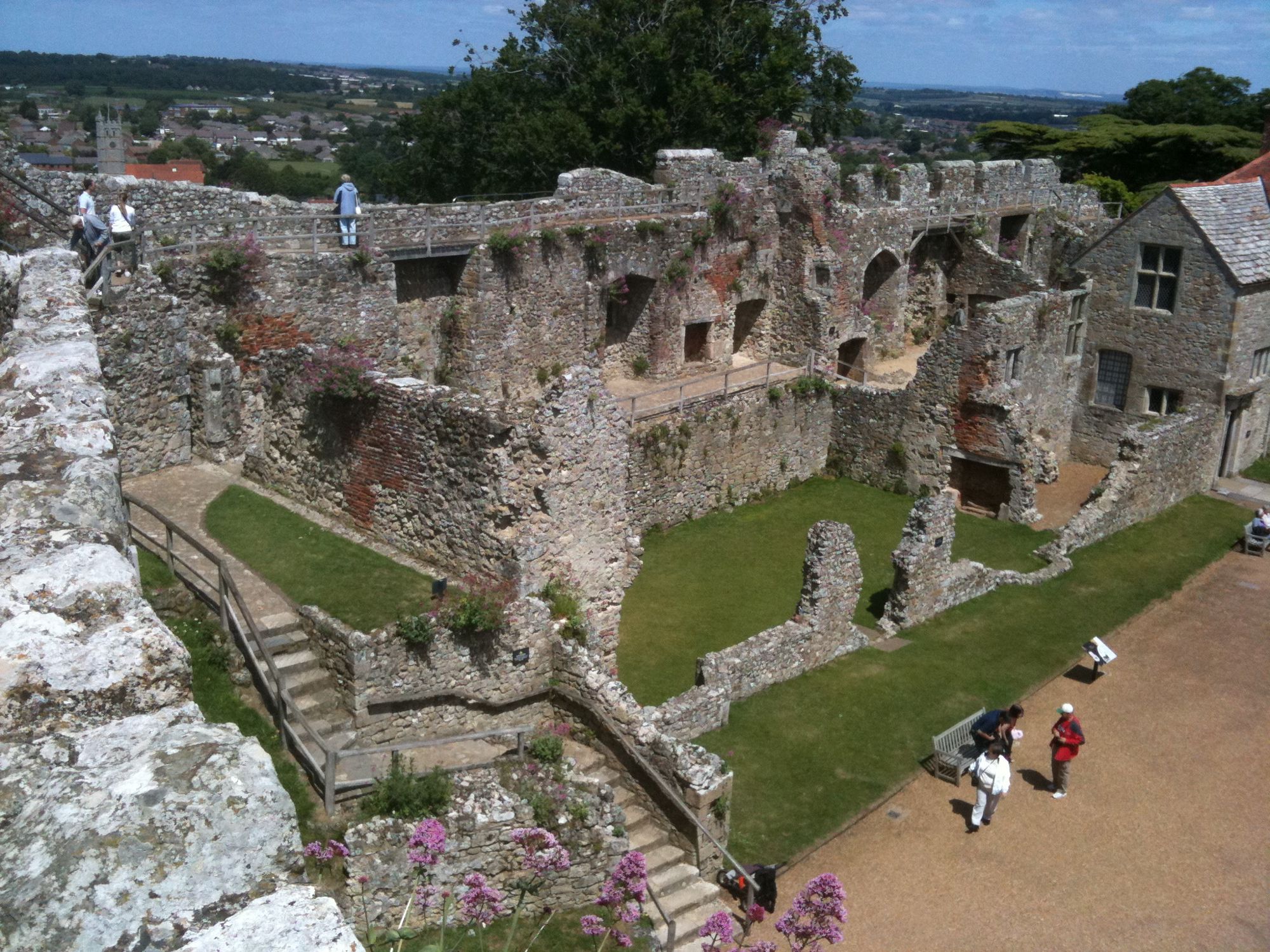 Carisbrooke Castle