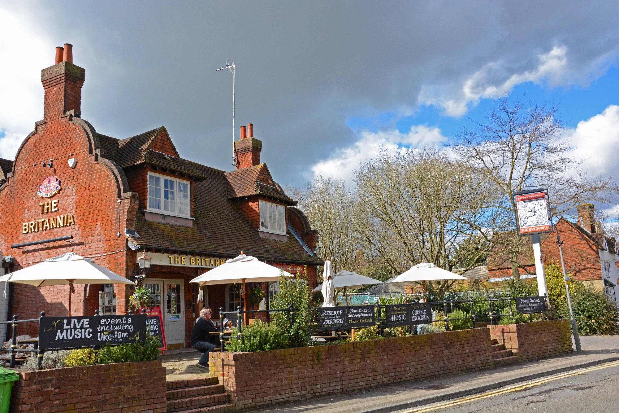 The Britannia, Guildford Cool Places