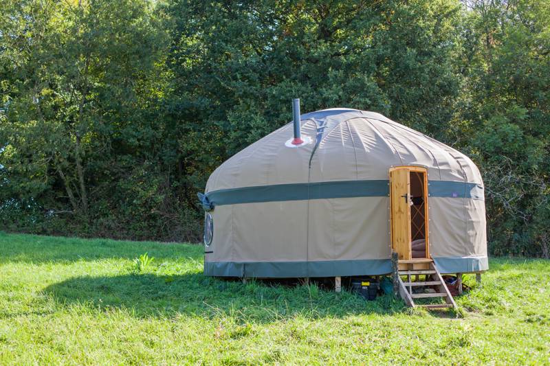 Oak Yurt - 18ft with outdoor kitchen