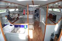 Cwch Tir Bach/ Small Land Boat