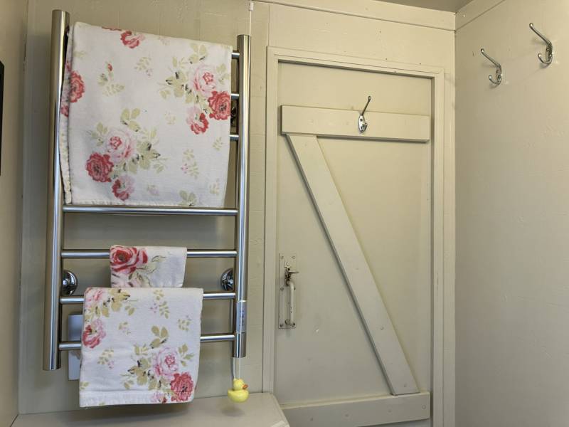 Glamavan (price for up to 5 guests)