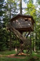 "Marmotte" Marmot Tree House