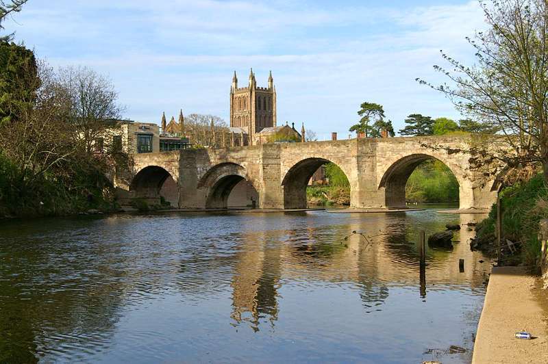 Herefordshire Holidays – Accommodation and Places to Stay in Herefordshire I Cool Places