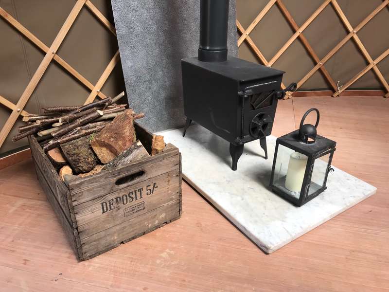 Oak Yurt - 18ft with outdoor kitchen