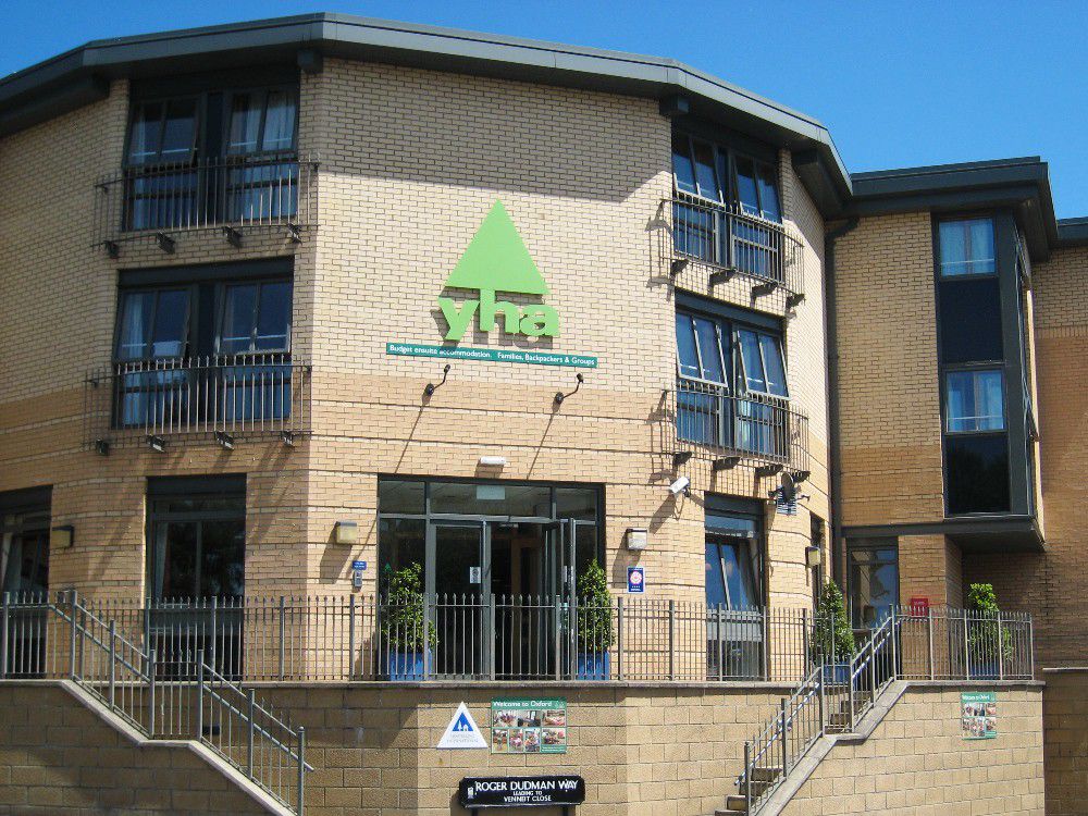 Hostels in Oxford holidays at Cool Places