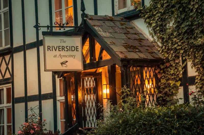 The Riverside at Aymestrey Aymestrey, Leominster, Herefordshire HR6 9ST