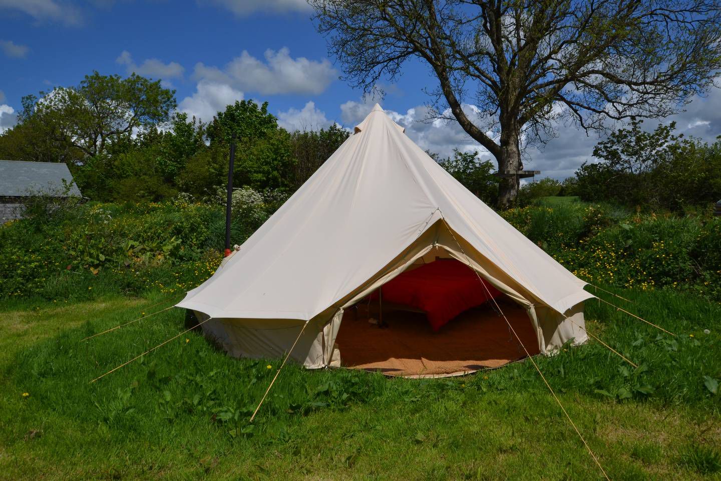 Bella Bell Tent 1 at Apple Camping - Cool Camping (7083)