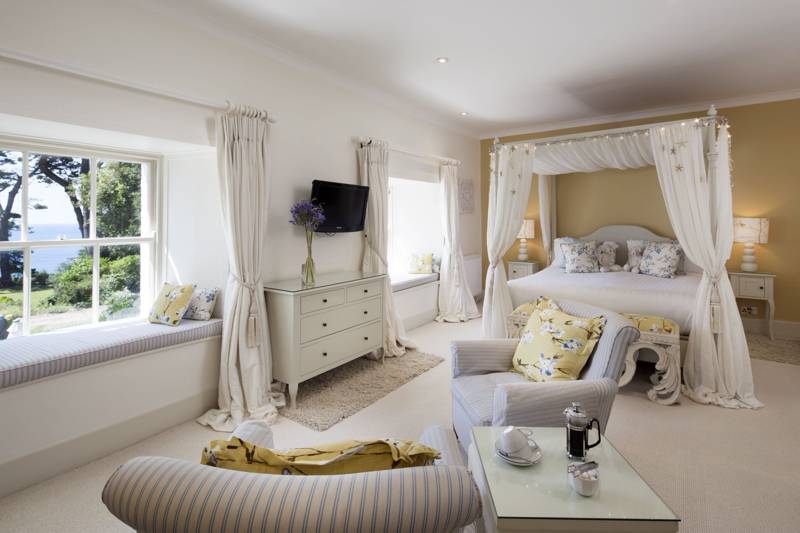 Great Places to Stay in the the UK this winter and over Twixmas and New Year