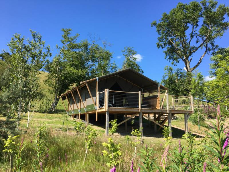 Oaklands Glamping Llangyniew, Welshpool, Powys SY21 9EJ