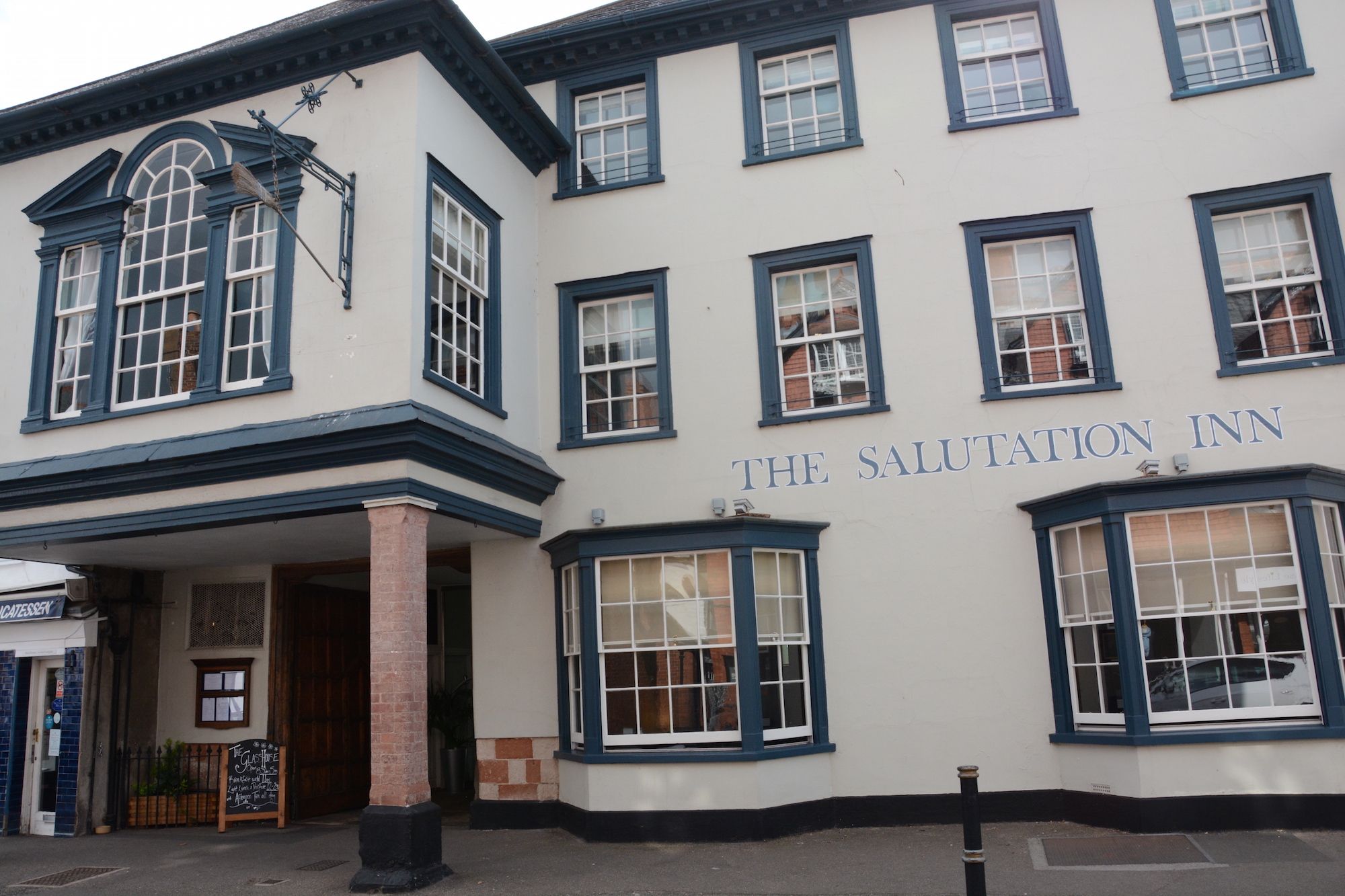 The Salutation Inn Exeter   Large 