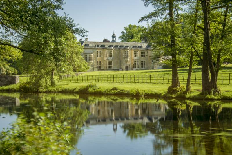 Hartwell House & Spa Oxford Road, Near Aylesbury, Buckinghamshire HP17 8NR