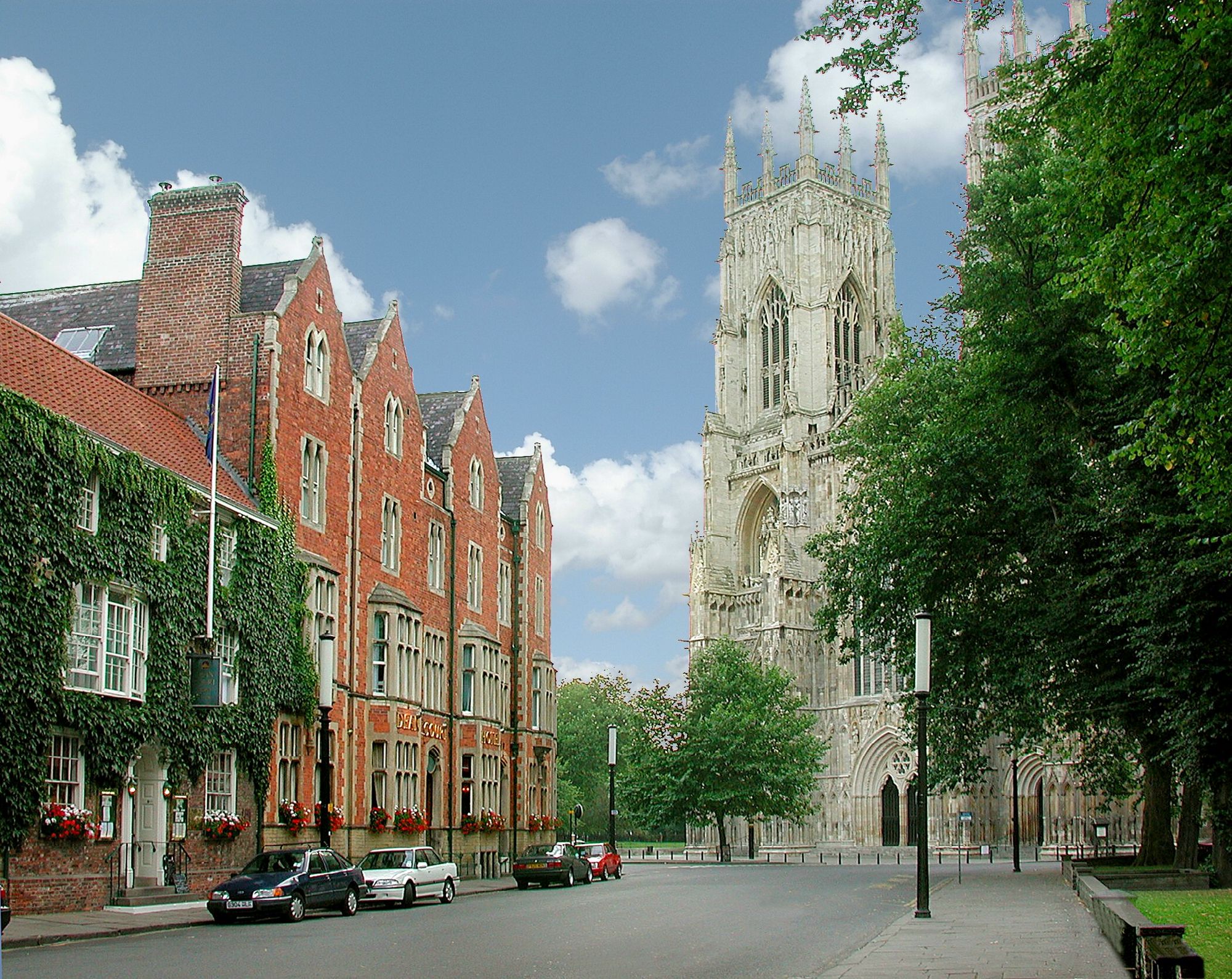 Hotels in York holidays at Cool Places