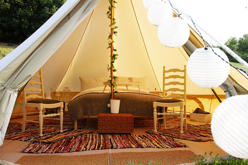 Lloyds Meadow Lloyds Meadow Glamping, Delamere Road, Mouldsworth, Chester, Cheshire CH3 8BD