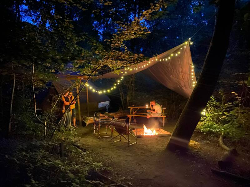 'Wild Glamping' Bell Tent