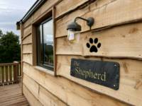 The Shepherd - Luxury Dog Friendly Lodge