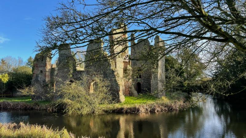 Mettingham Castle House