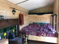 Hideaway Hut with private hottub