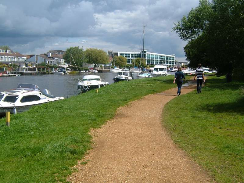 Stour River walk 